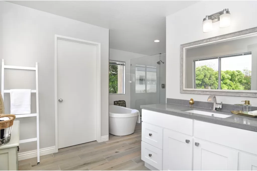 Maximizing Space and Functionality in Your Bathroom